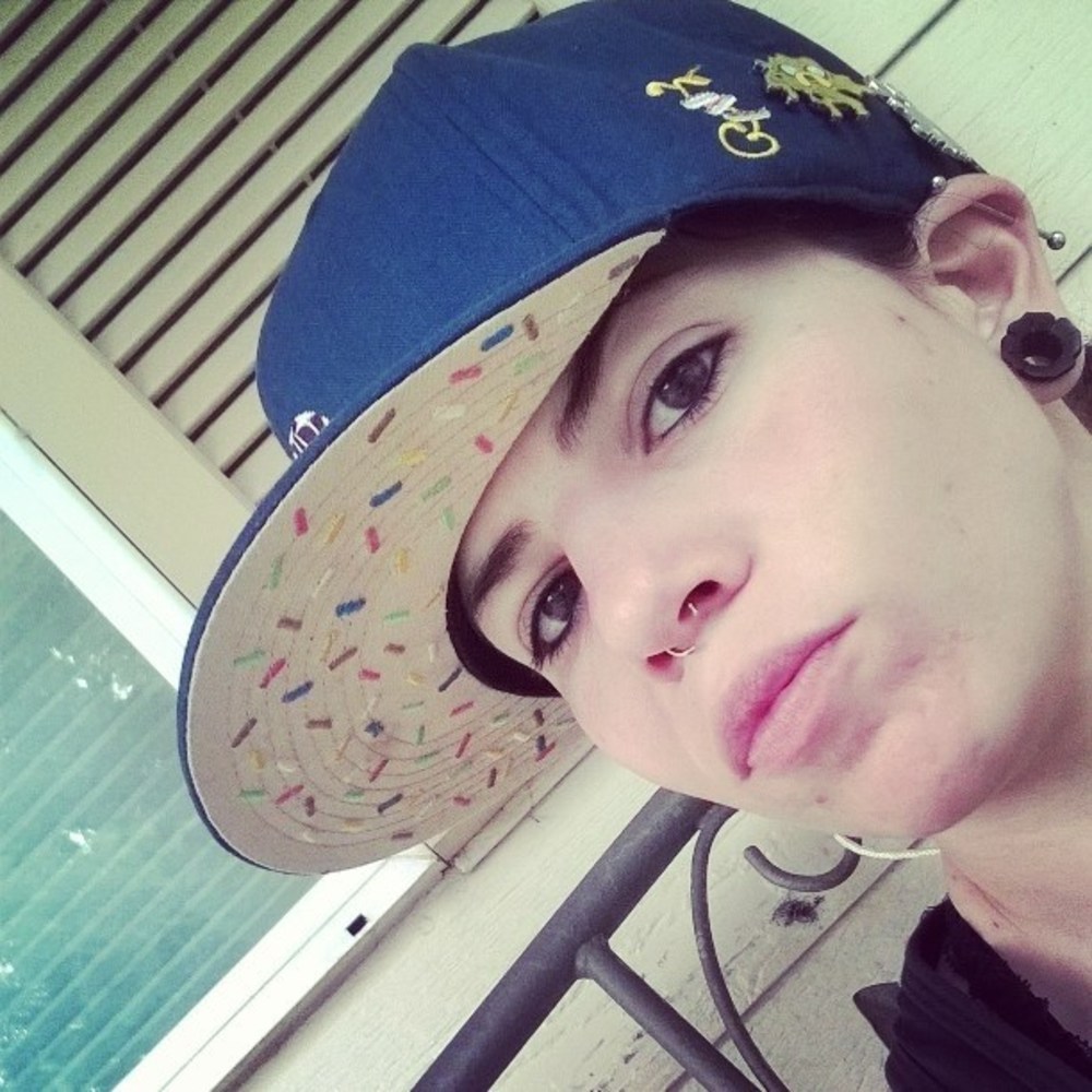 Meet your Posher, Helene